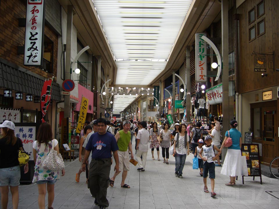 万松寺通り