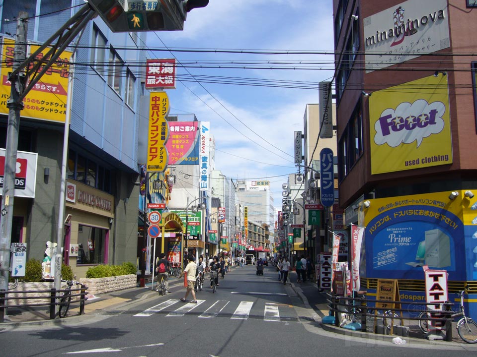 赤門通