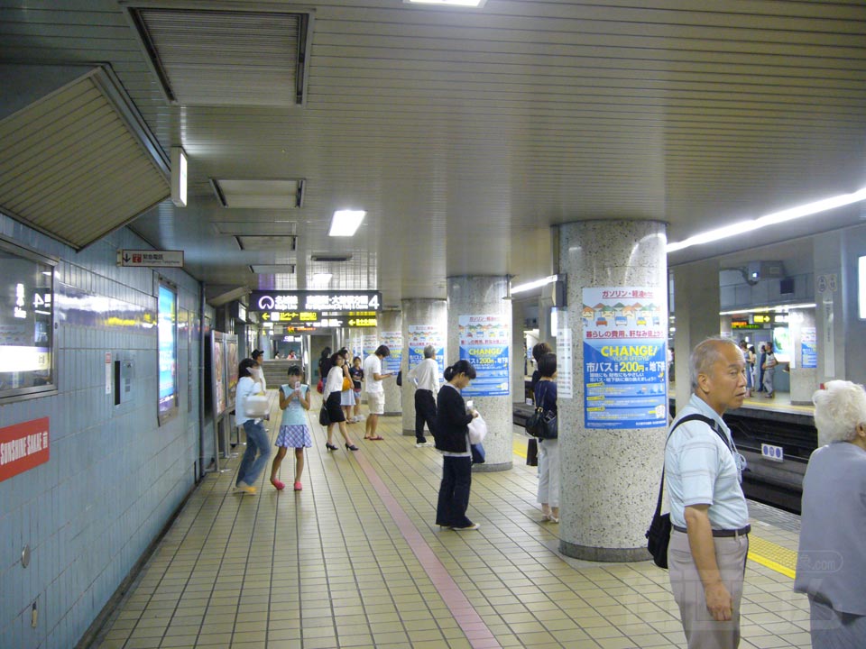 名古屋市営地下鉄栄駅