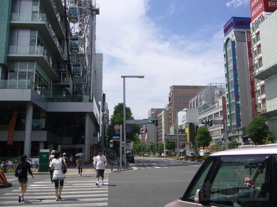 錦通大津交差点