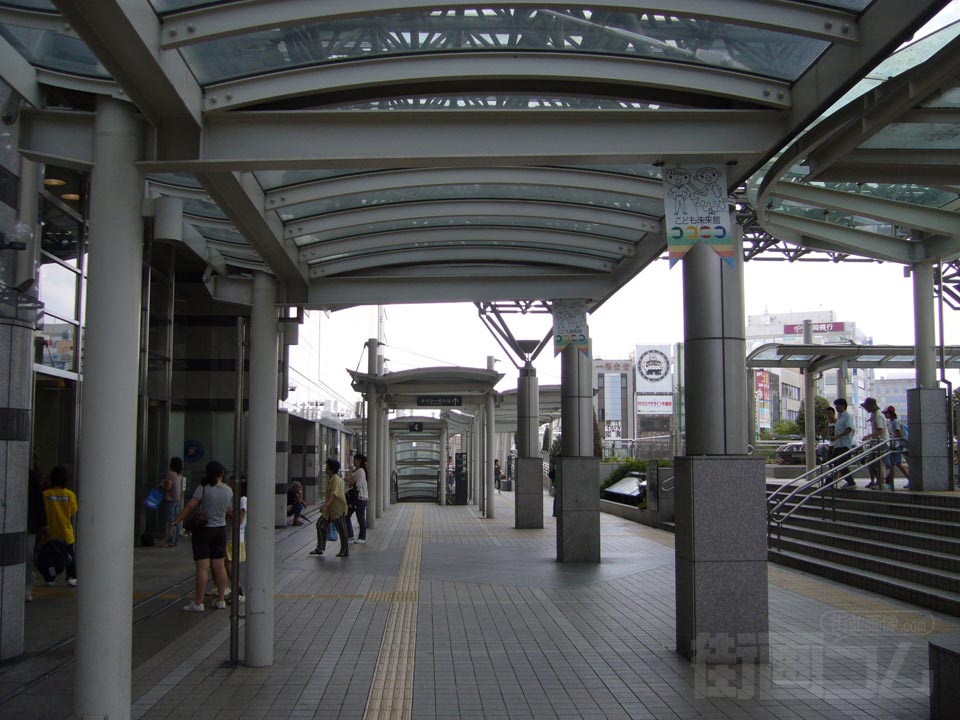 JR豊橋駅東口写真画像