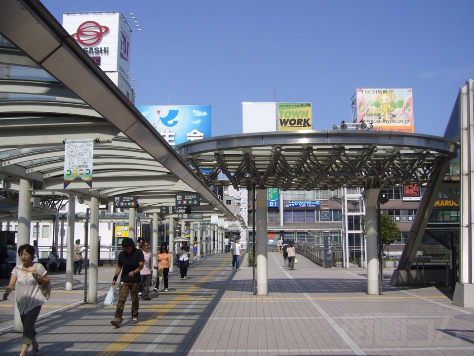 JR豊橋駅東口写真画像