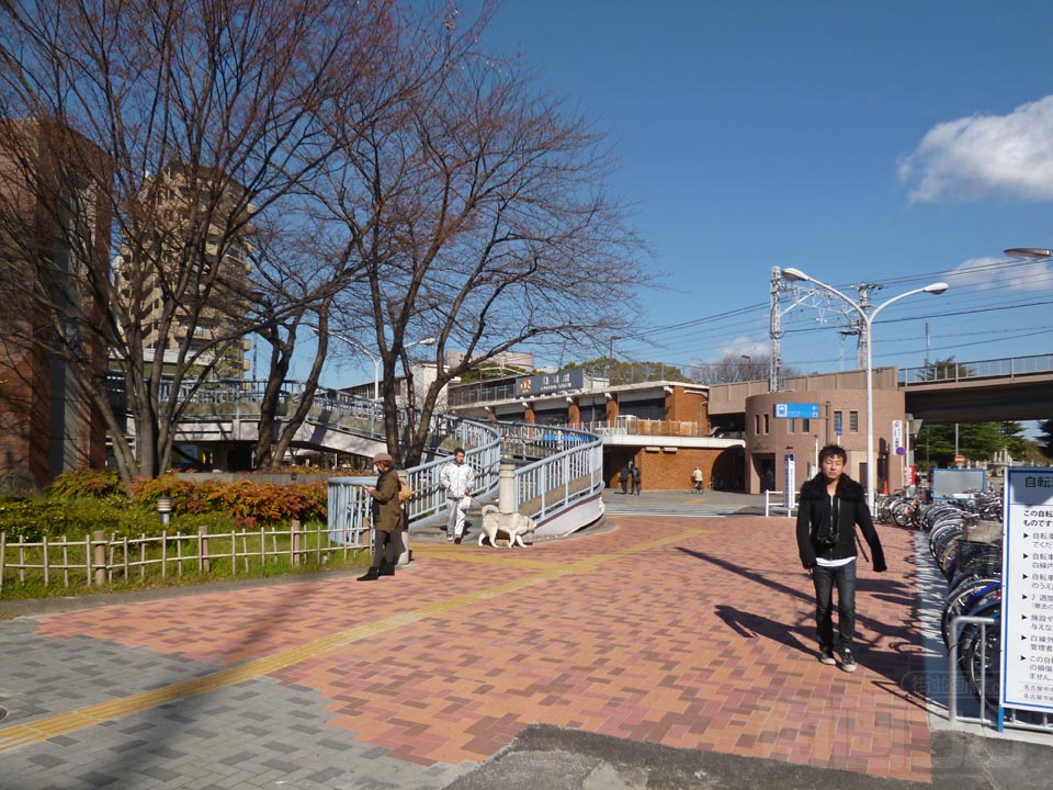JR鶴舞駅西口前