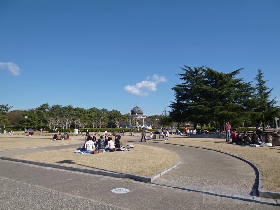 鶴舞公園