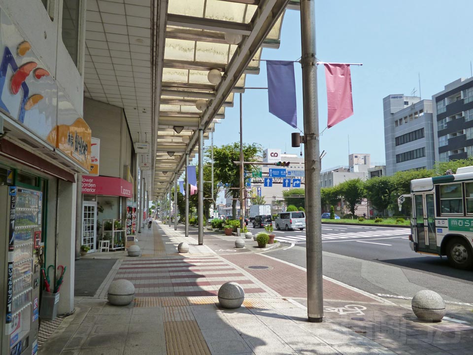丸之内商店街(伊勢街道)