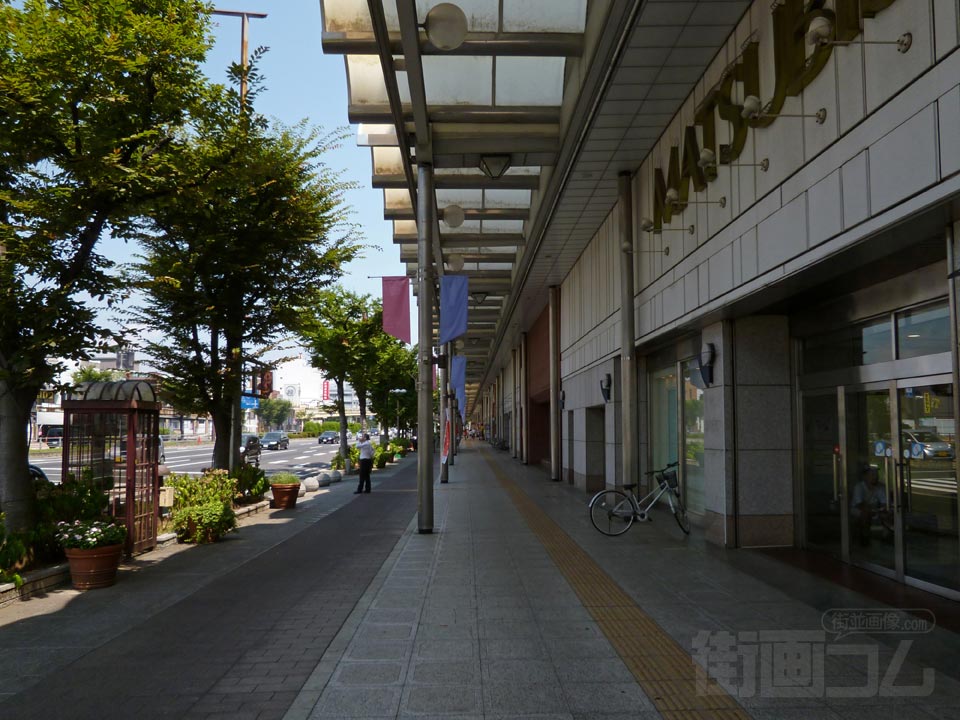 丸之内商店街(伊勢街道)