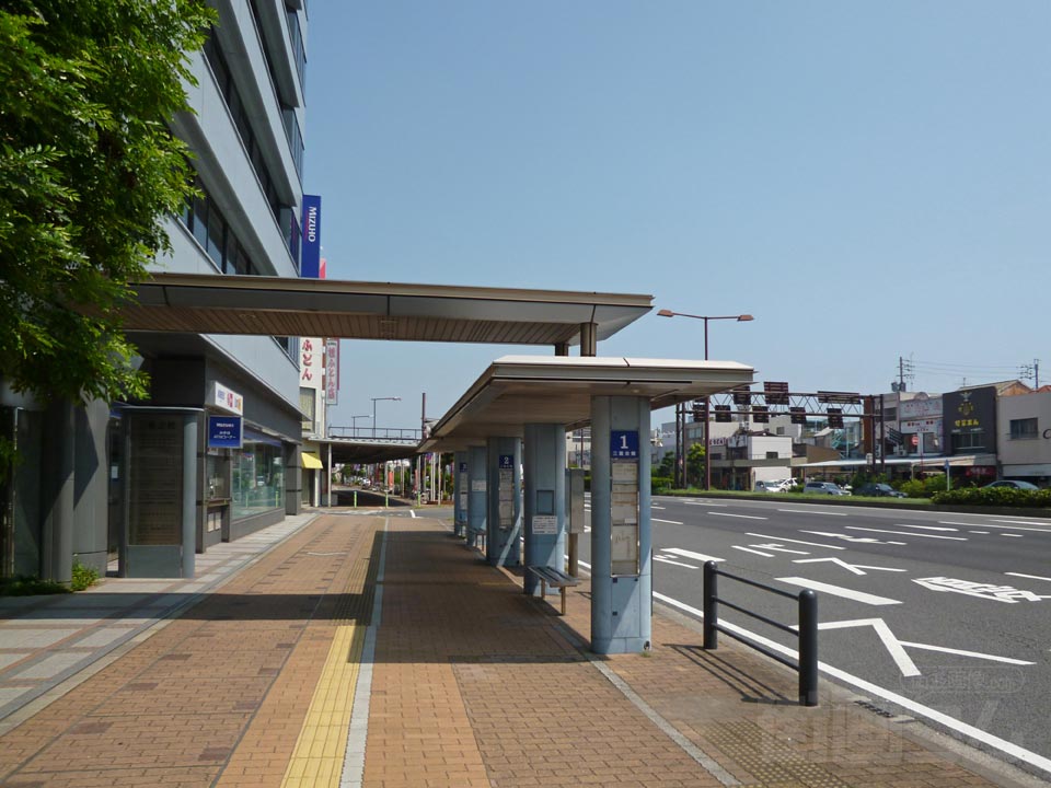 三重会館バス停