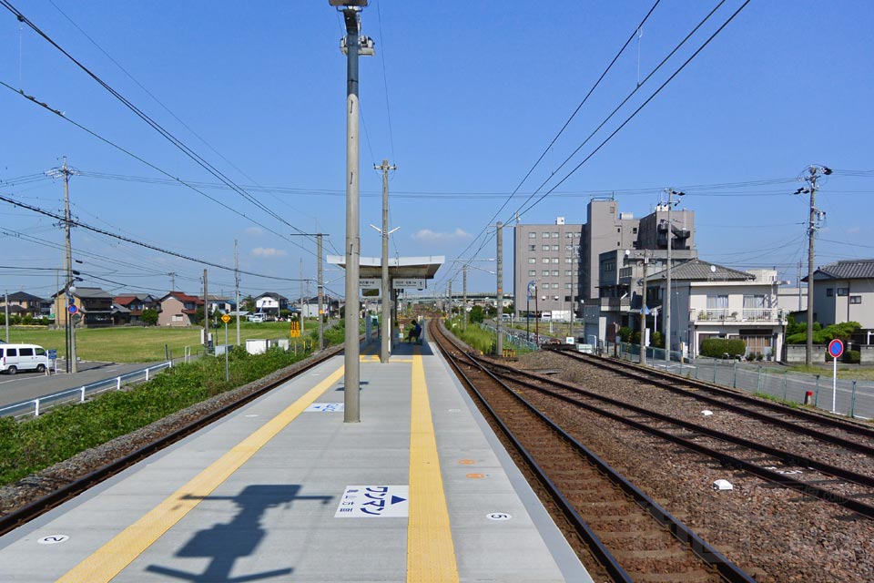 JR長島駅ホーム(JR関西本線)