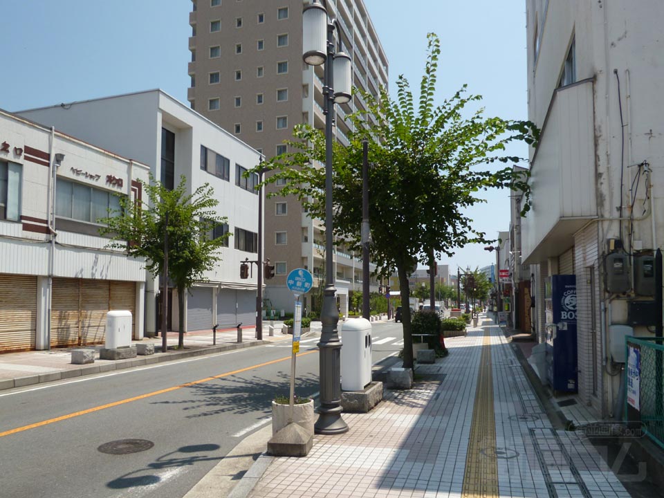 中新町バス停