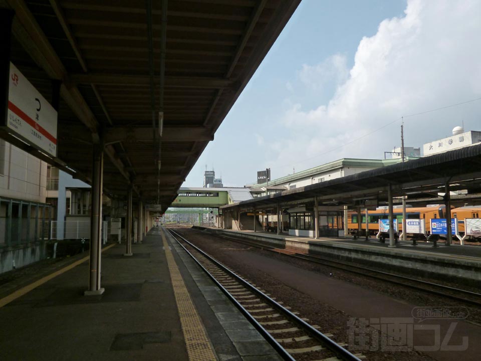 JR・伊勢鉄道津駅ホーム(JR紀勢本線)