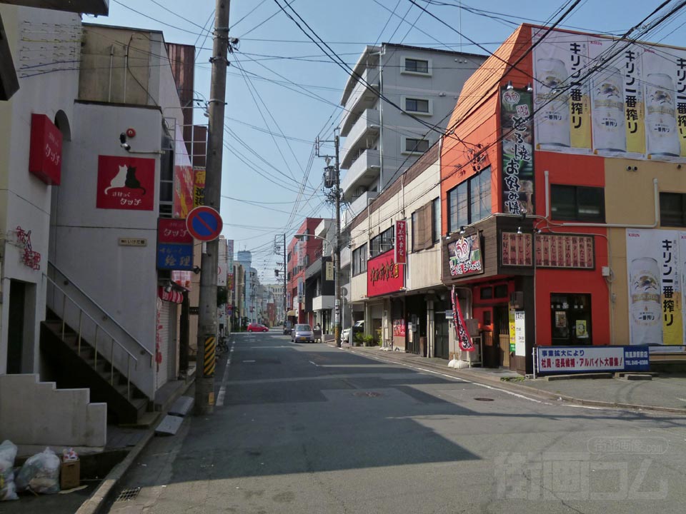 津市栄町