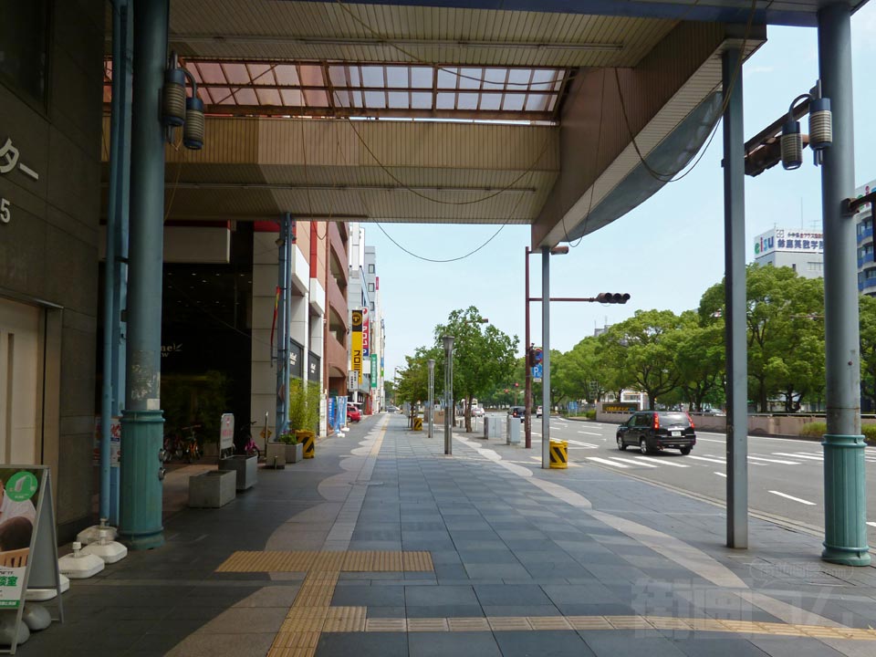 四日市一番街(中央通り)