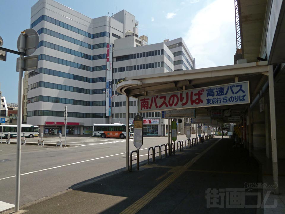 近鉄四日市駅南バスのりば