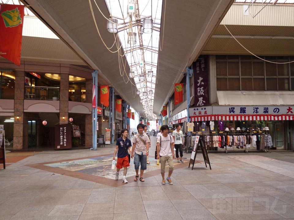 四日市一番街