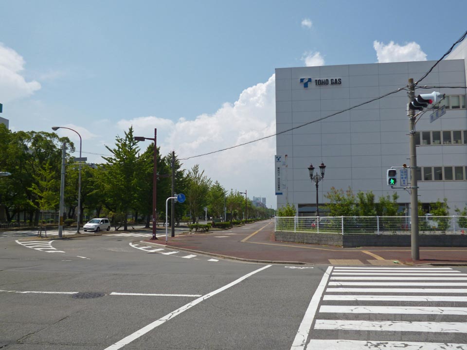 JR・伊勢鉄道四日市駅前