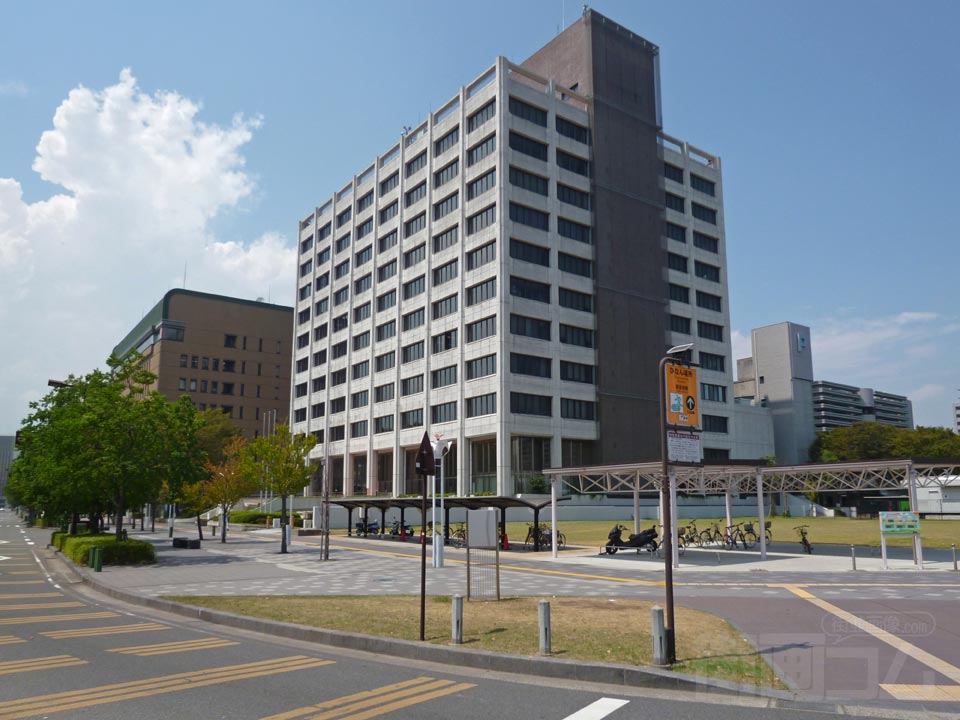 四日市市役所