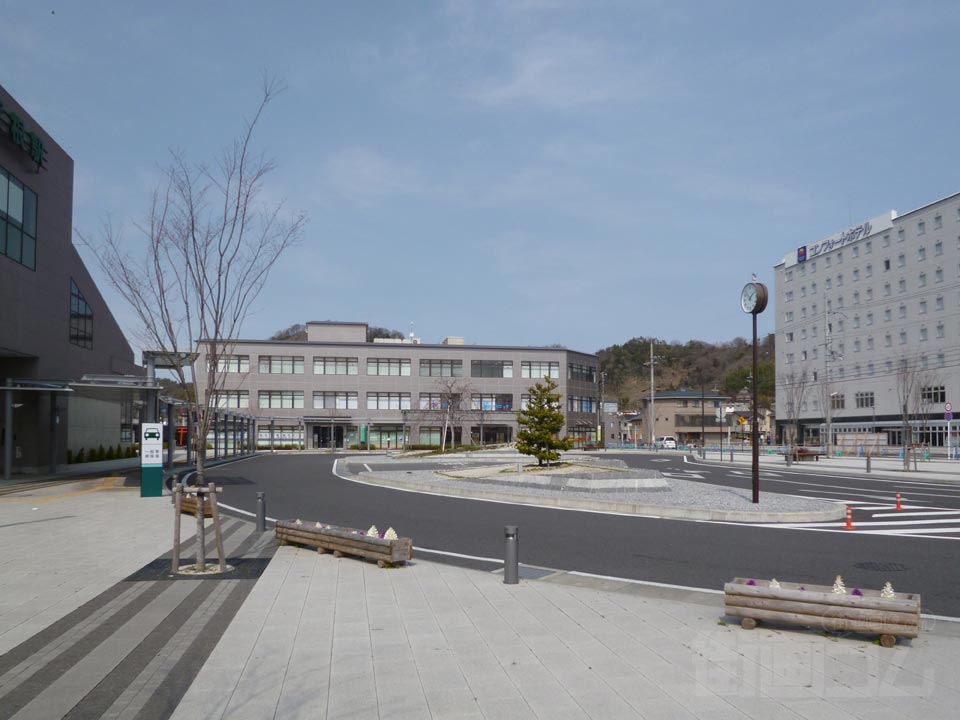 近江鉄道・JR彦根駅東口前