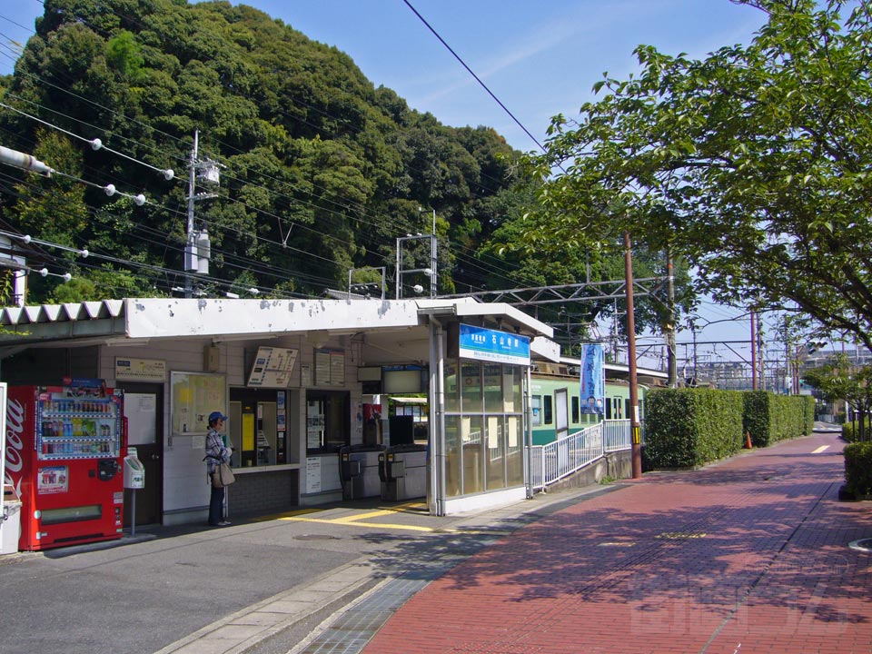 京阪石山寺駅写真画像
