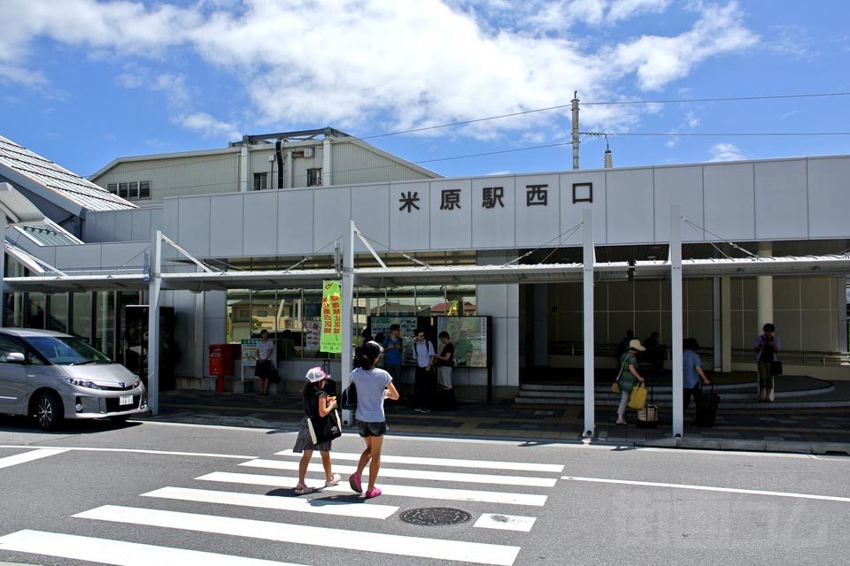 JR米原駅西口
