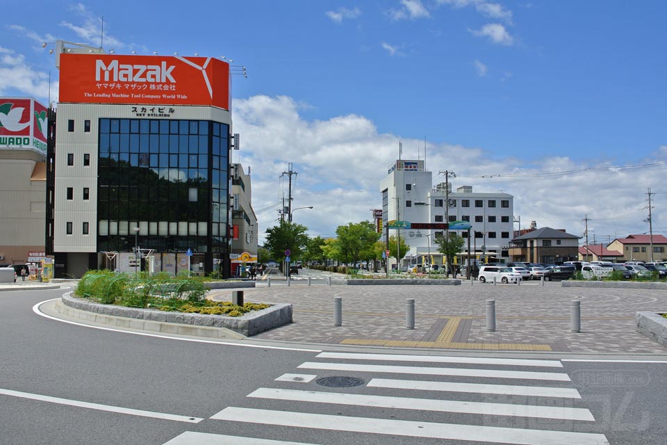 JR米原駅西口前