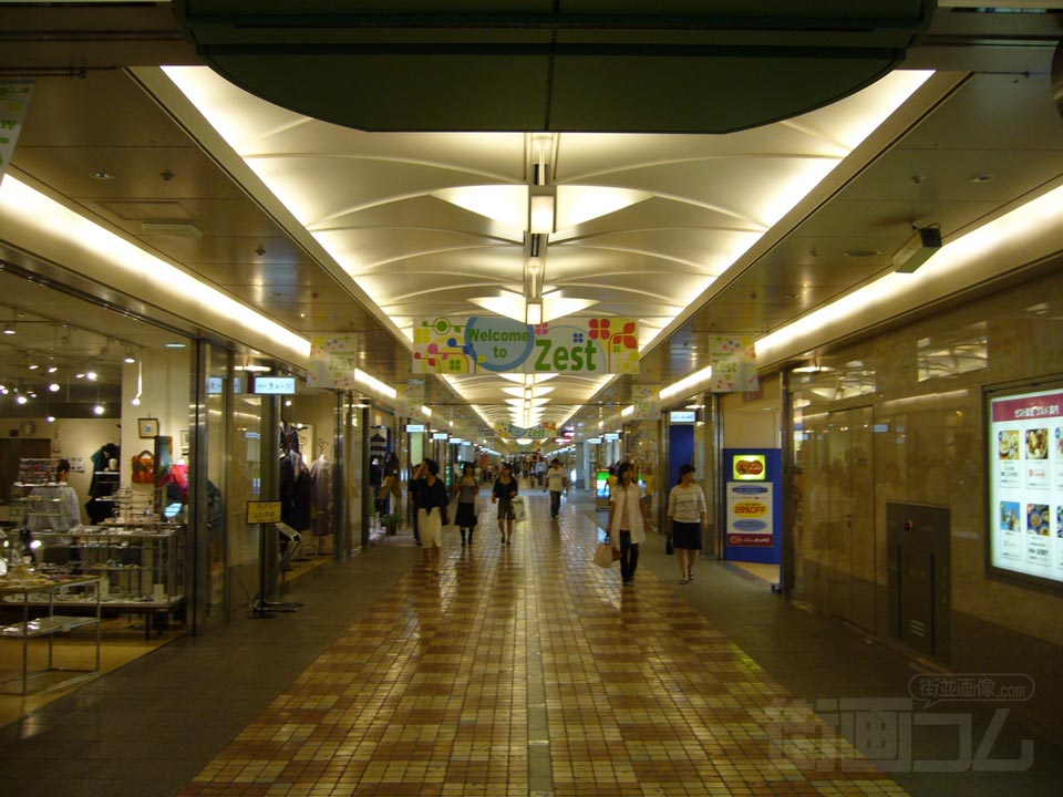 ゼスト御池地下街写真画像