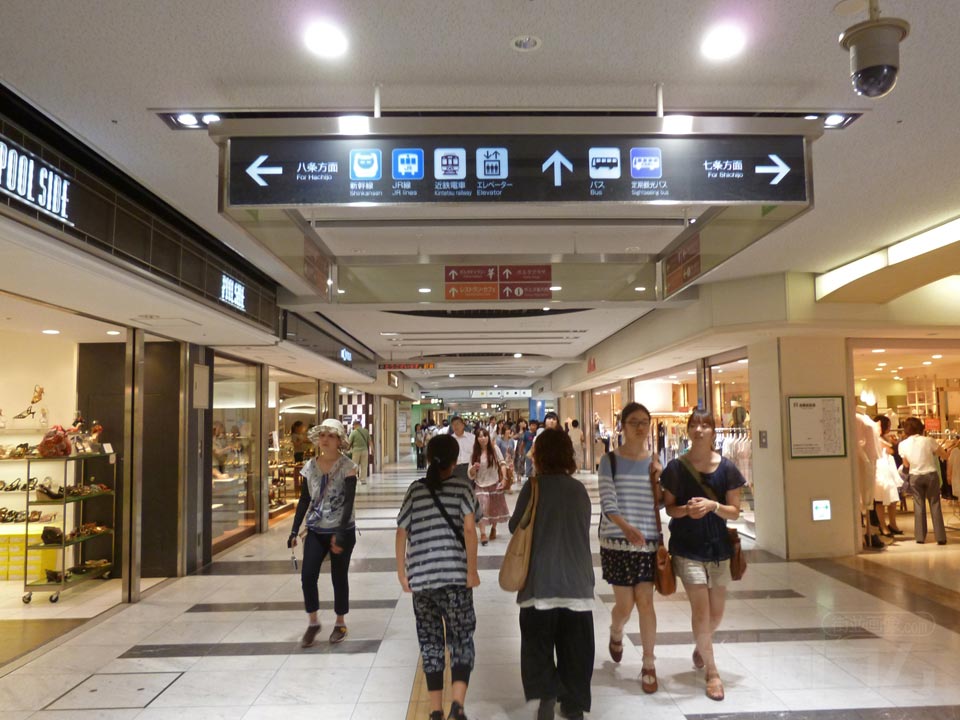 京都駅前地下街ポルタ