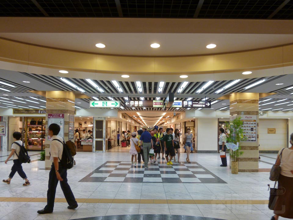 京都駅前地下街ポルタ