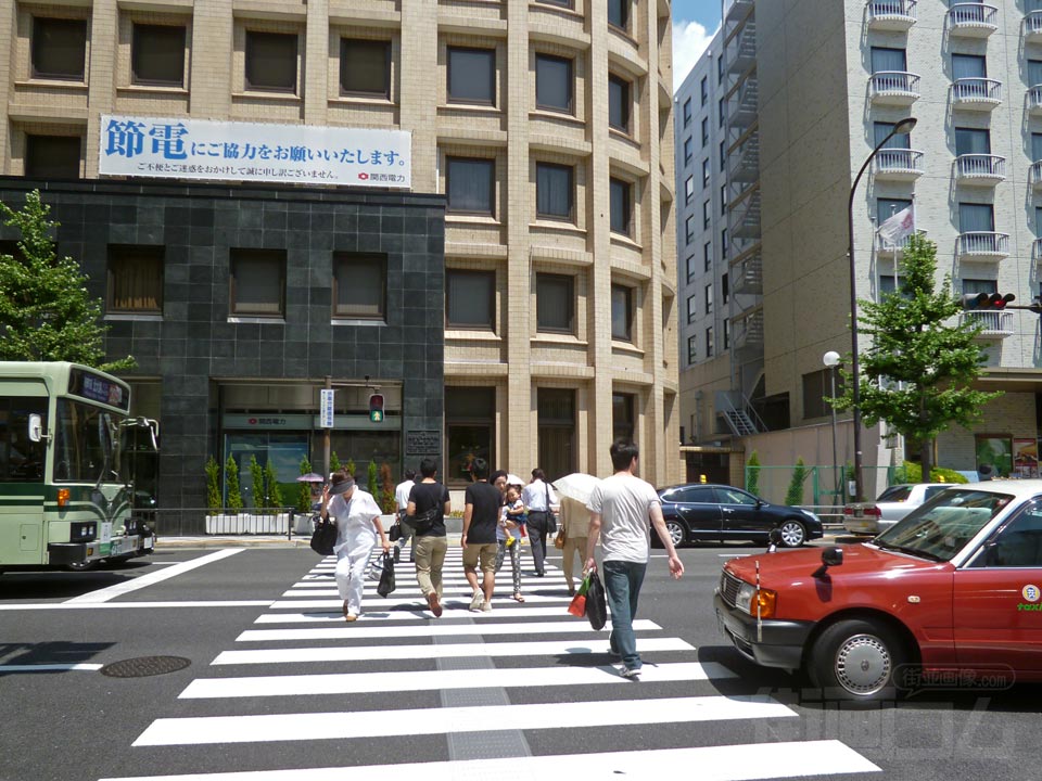 JR京都駅烏丸中央口前