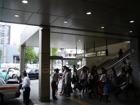 JR・近鉄京都駅八条口写真画像