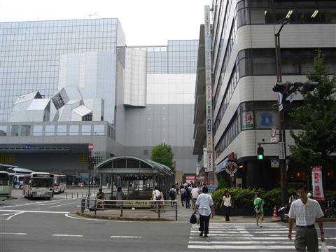 JR京都駅前烏丸口写真画像