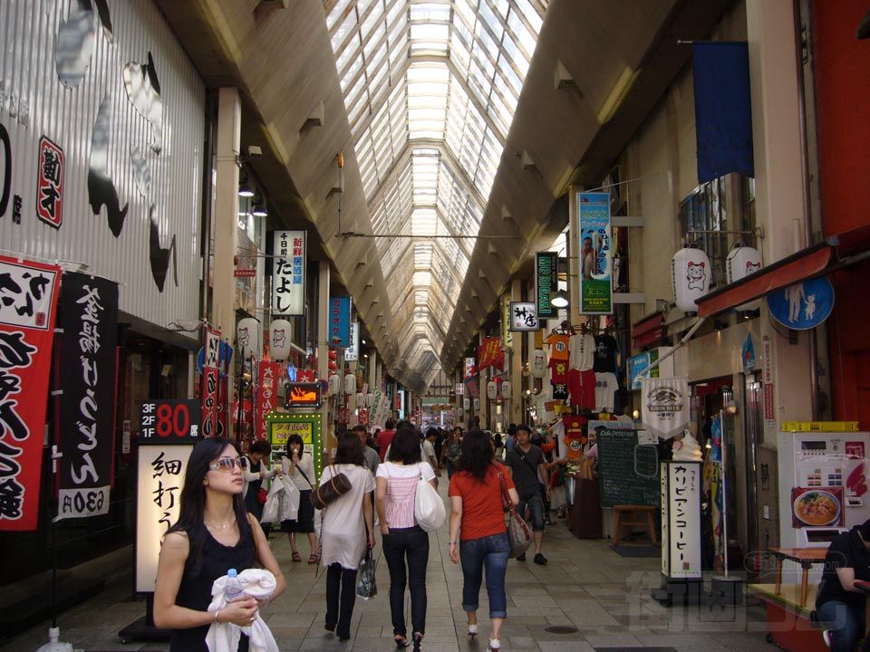 千日前筋写真画像