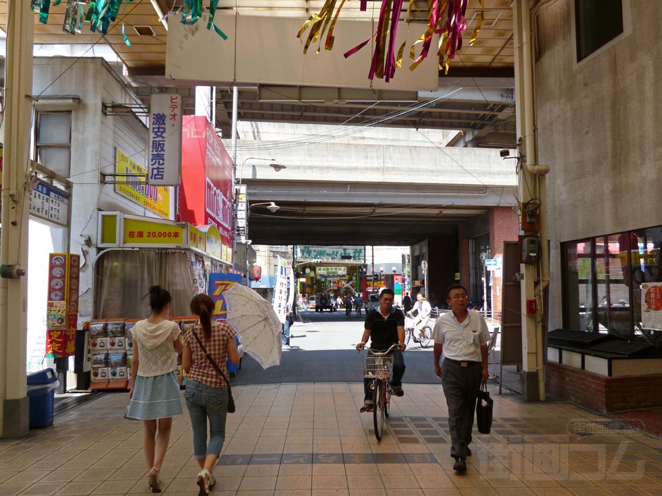 フラワーロード本町商店街
