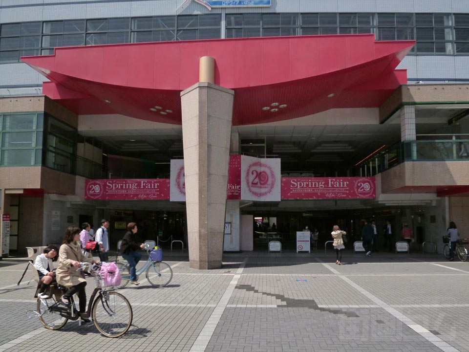 阪急茨木市駅東口