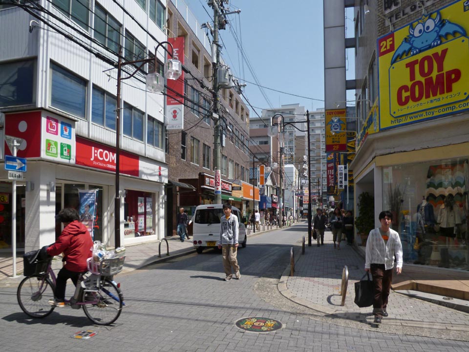 阪急東中央商店街