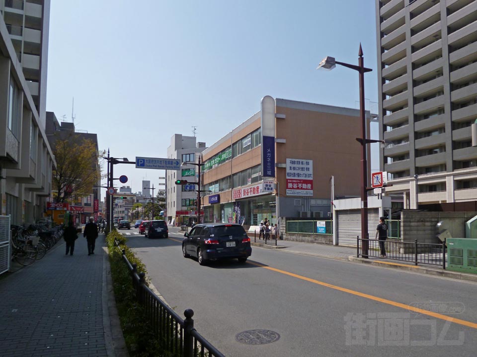 中央通り(府道139号線)