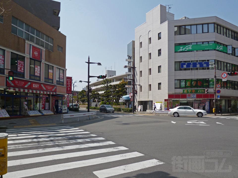 中央通り(府道139号線)