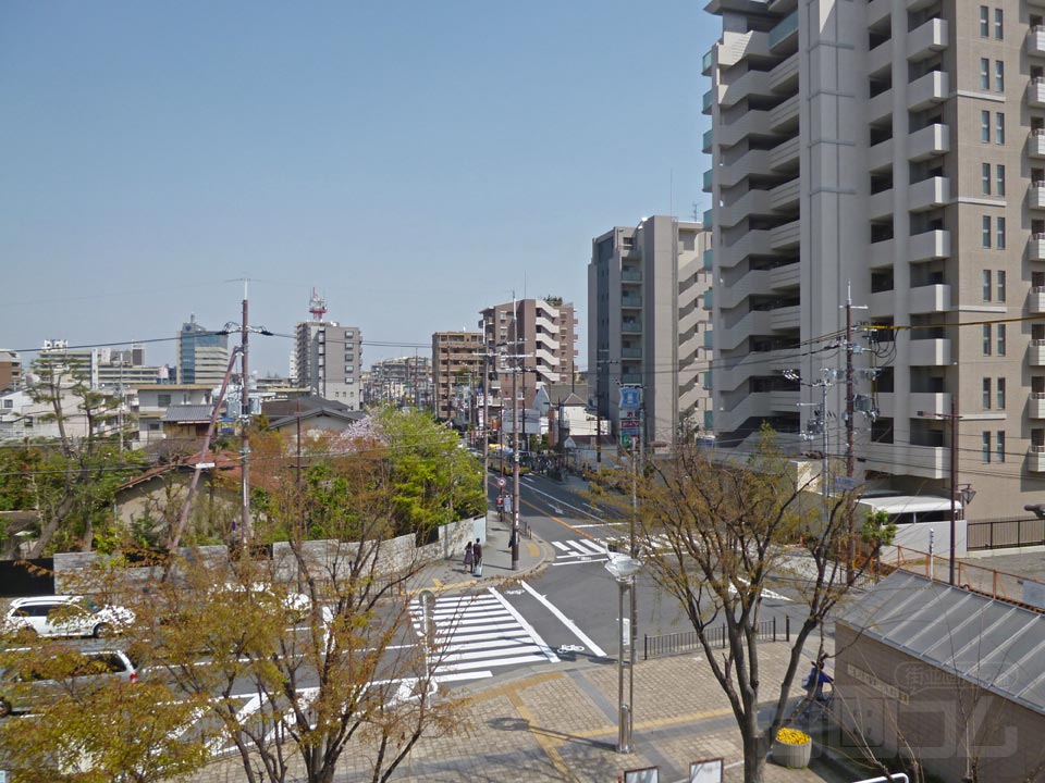 JR茨木駅東口前
