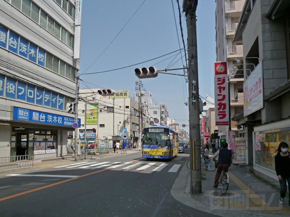 中央通り(府道139号線)