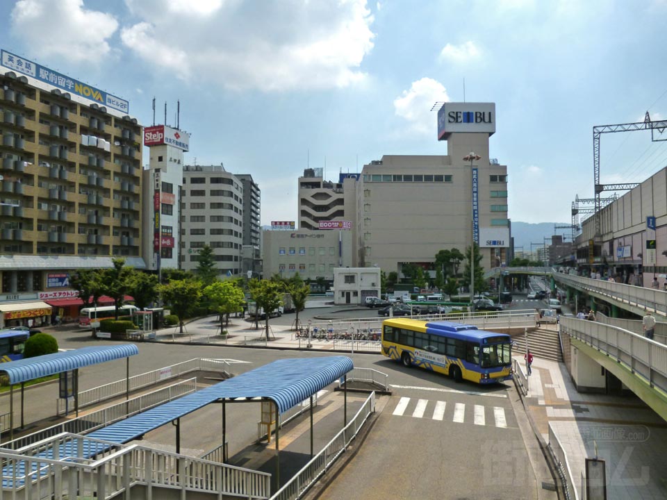 近鉄八尾駅バスターミナル