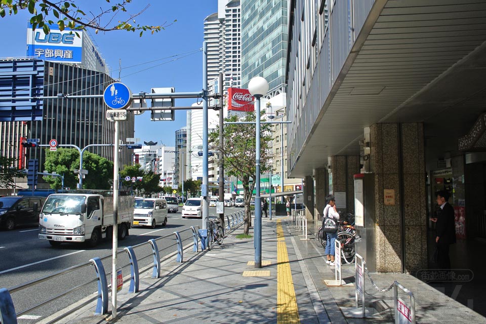 曽根崎通(国道2号線)