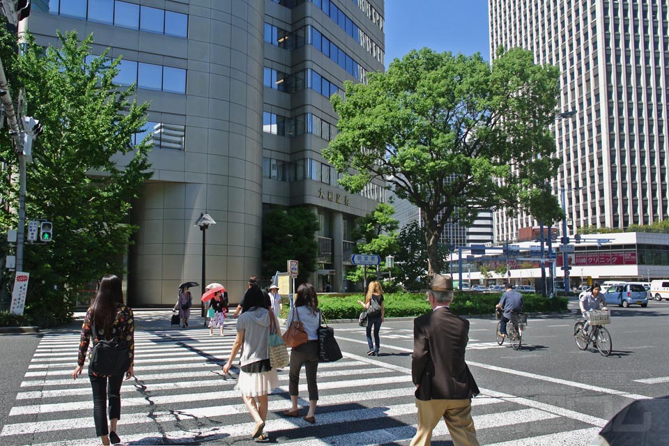 梅田新道交差点
