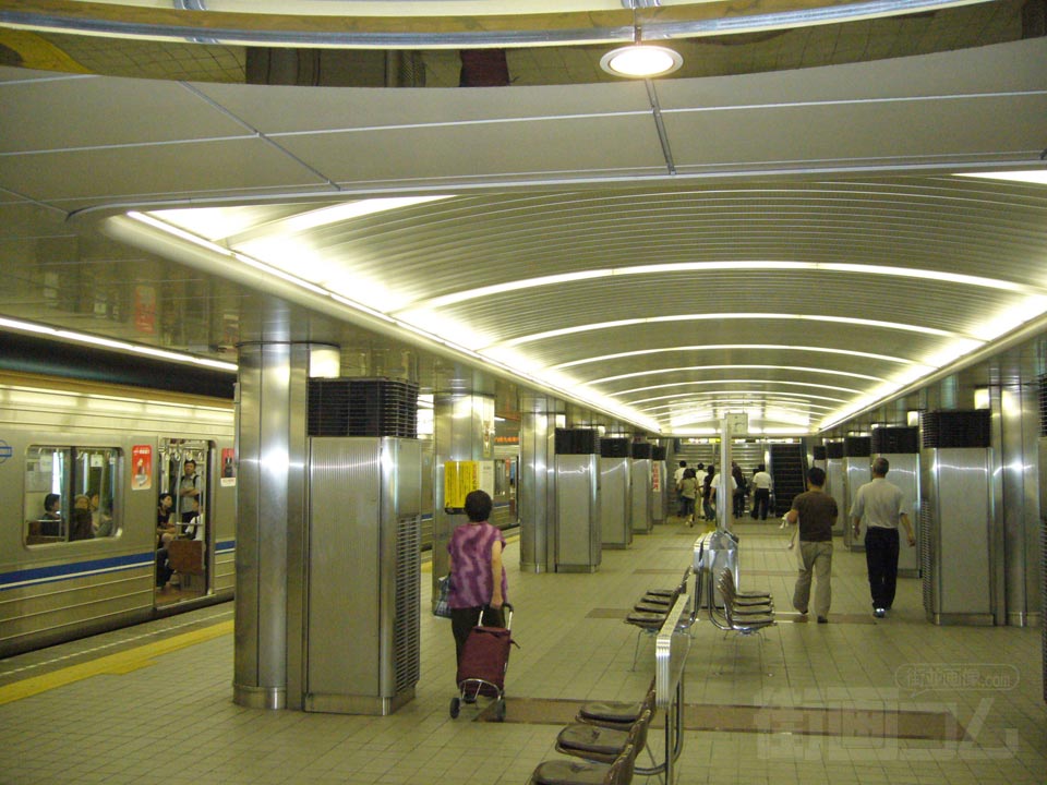 大阪市営地下鉄難波駅