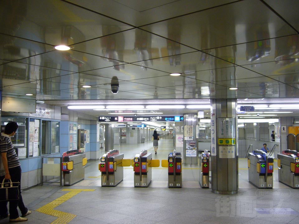 大阪市営地下鉄難波駅