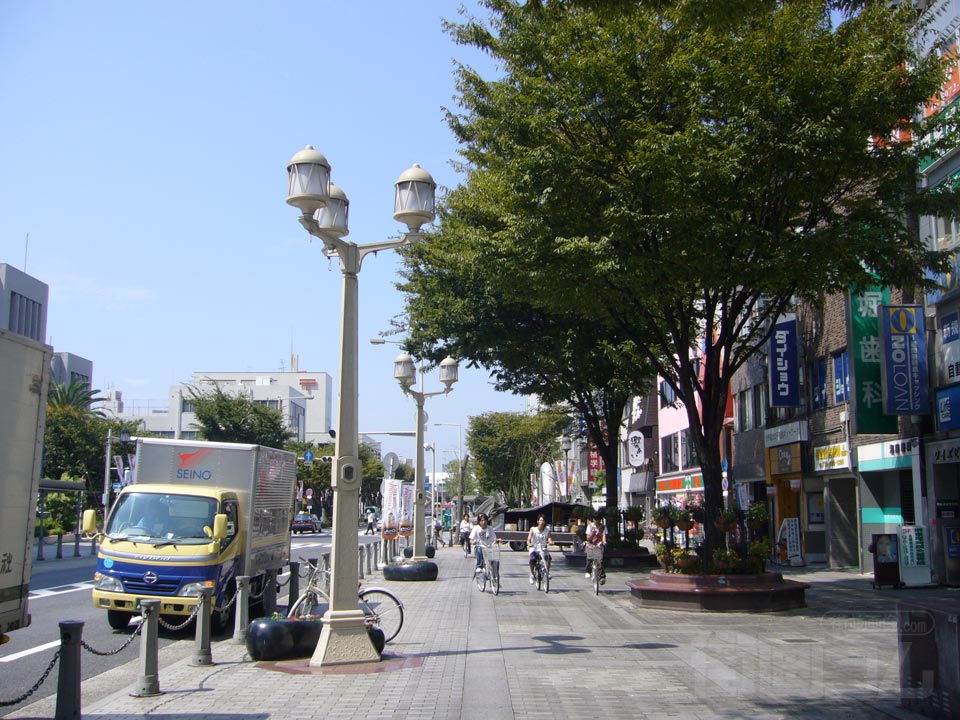 大小路シンボルロード