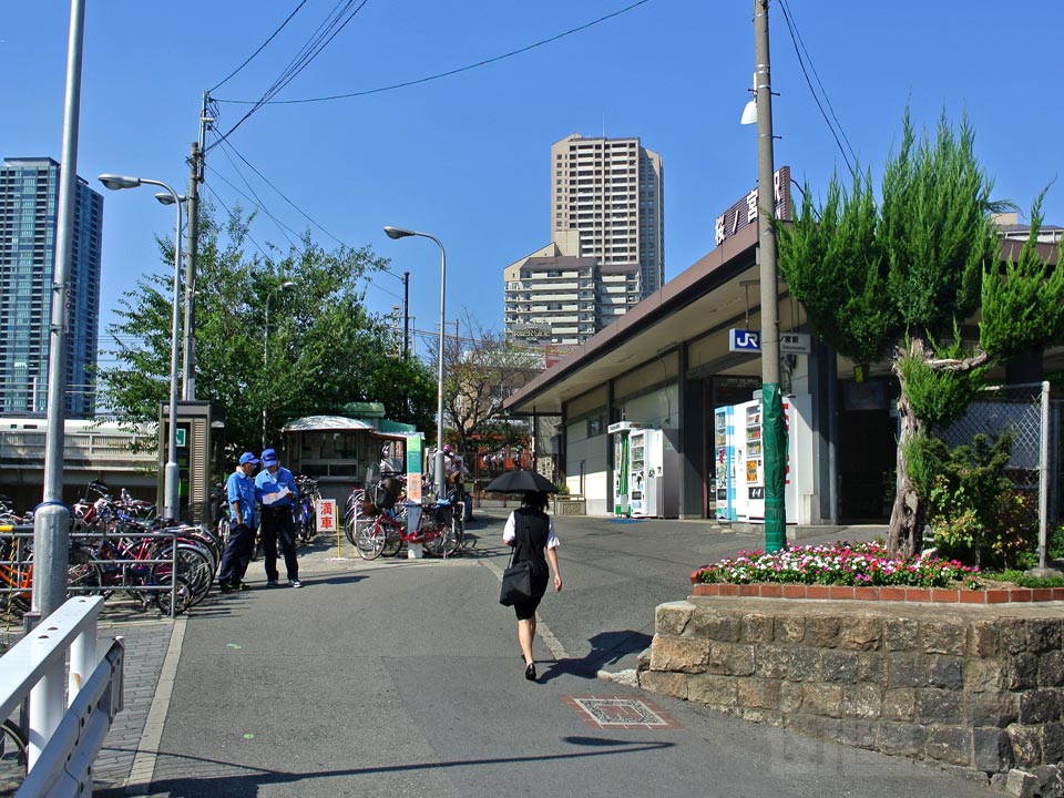 JR桜ノ宮駅西口前