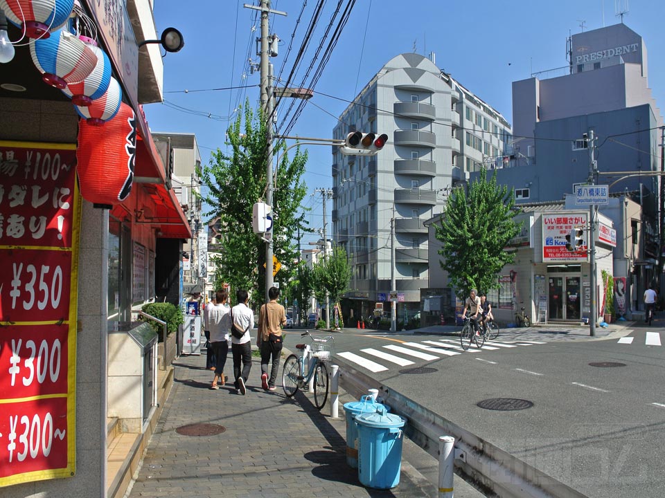 源八橋東詰交差点