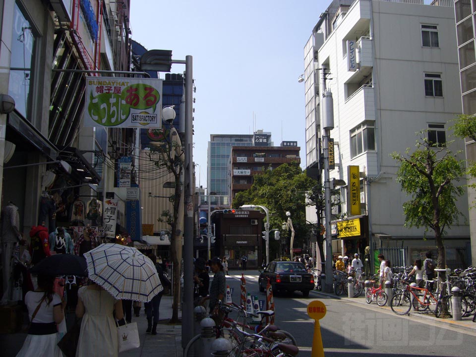 アメリカ村(周防町筋)