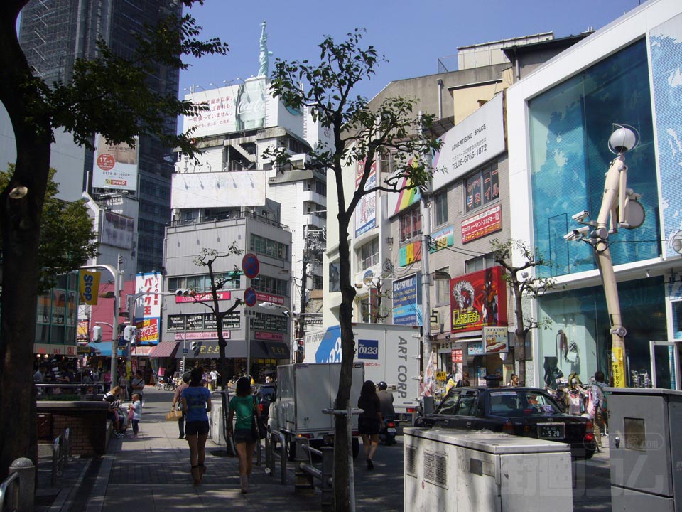 アメリカ村(周防町筋)