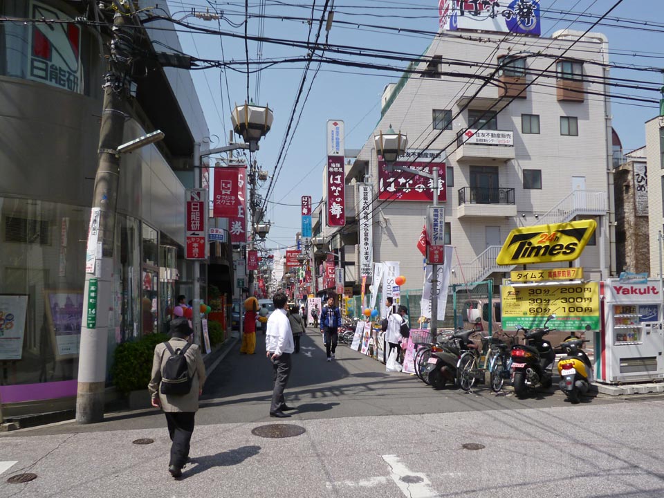 高槻本通り