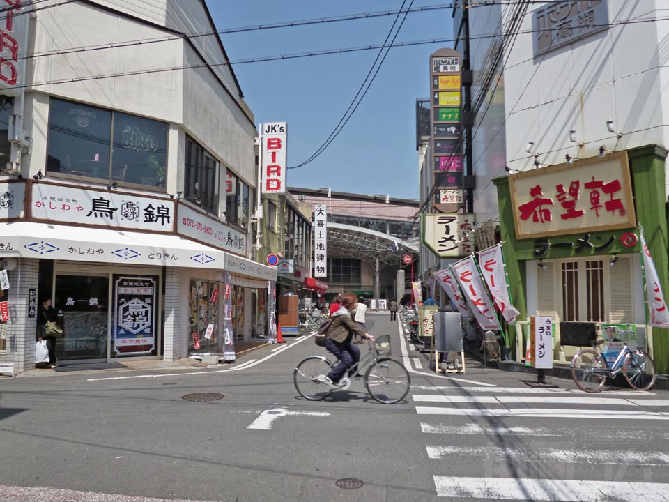 阪急高槻市駅南口前